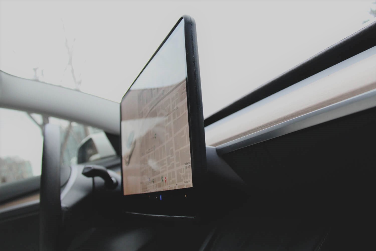 Tesloid Tesla Model 3 / Model Y Anti-glare Tempered Glass Screen